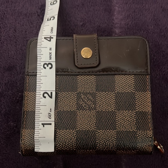 🔥Louis Vuitton Unisex Damier Ebony Bifold Zippy Wallet Pristine Condition. - Picture 13 of 14